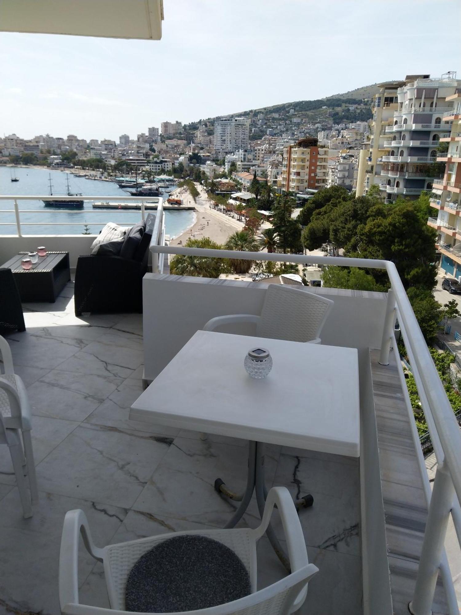 Amazing Sea City View Apartment Саранда Екстер'єр фото
